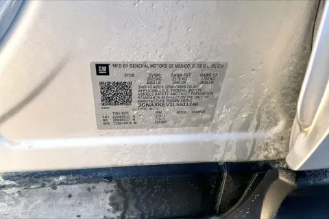 More photos of 2020 Chevrolet Equinox LT at Cable Dahmer of Topeka, KS