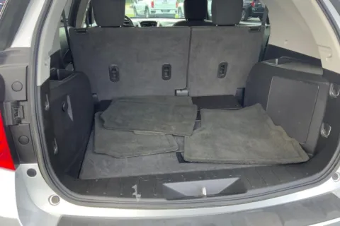 More photos of 2013 Chevrolet Equinox LT at Cable Dahmer of Topeka, KS