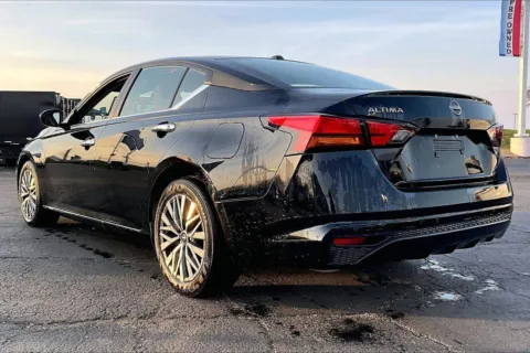 More photos of 2025 Nissan Altima SV at Cable Dahmer of Topeka, KS