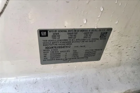 More photos of 2014 Chevrolet Silverado 1500 High Country at Cable Dahmer of Topeka, KS