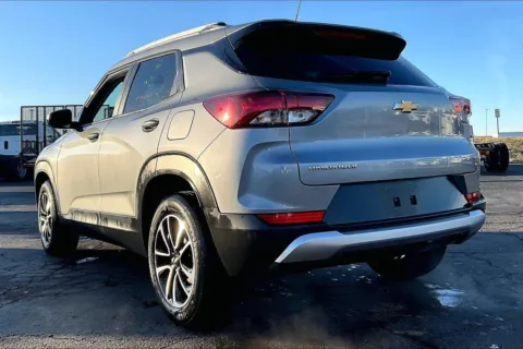 More photos of 2025 Chevrolet Trailblazer LT at Cable Dahmer of Topeka, KS