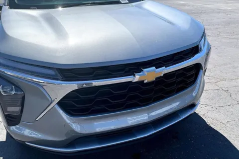 Another view of 2025 Chevrolet Trax LT for sale in Topeka, KS at Cable Dahmer of Topeka