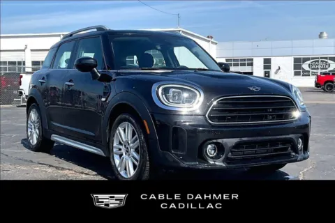 Black 2022 MINI Countryman Cooper for sale in Topeka, KS