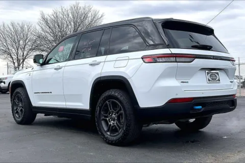 More photos of 2024 Jeep Grand Cherokee 4xe Trailhawk at Cable Dahmer of Topeka, KS