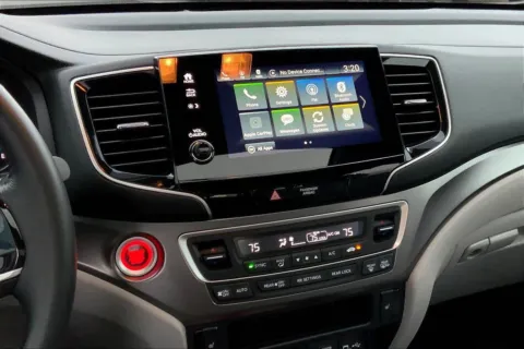 More photos of 2021 Honda Pilot Special Edition at Cable Dahmer of Topeka, KS