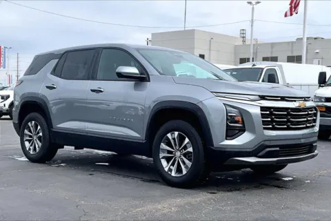 Gray 2025 Chevrolet Equinox LT for sale in Topeka, KS