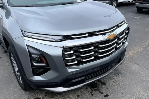 Another view of 2025 Chevrolet Equinox LT for sale in Topeka, KS at Cable Dahmer of Topeka