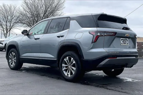 More photos of 2025 Chevrolet Equinox LT at Cable Dahmer of Topeka, KS