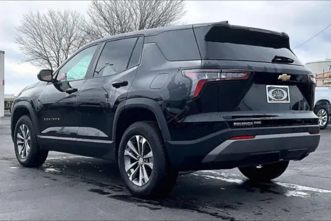 More photos of 2025 Chevrolet Equinox LT at Cable Dahmer of Topeka, KS