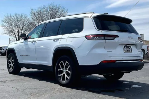 More photos of 2024 Jeep Grand Cherokee L Limited at Cable Dahmer of Topeka, KS