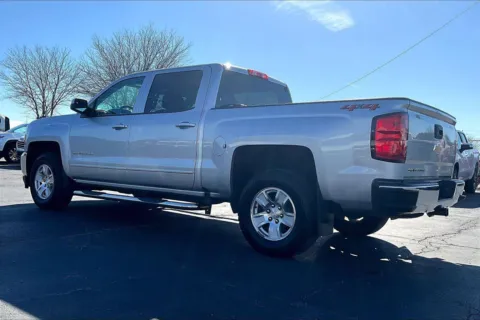More photos of 2018 Chevrolet Silverado 1500 LT at Cable Dahmer of Topeka, KS