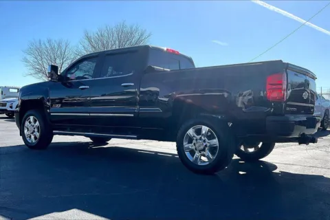 More photos of 2019 Chevrolet Silverado 2500 HD LTZ at Cable Dahmer of Topeka, KS
