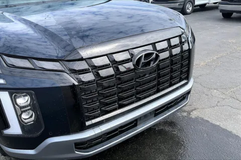 Another view of 2024 Hyundai Palisade Limited for sale in Topeka, KS at Cable Dahmer of Topeka