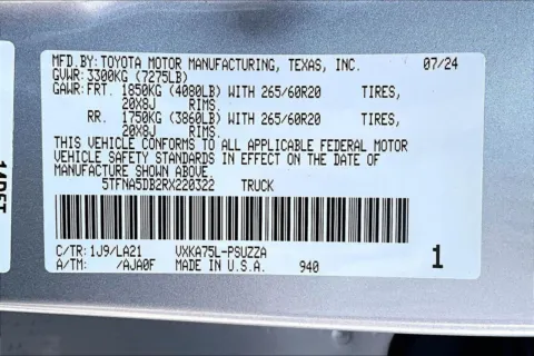 More photos of 2024 Toyota Tundra Platinum at Cable Dahmer of Topeka, KS