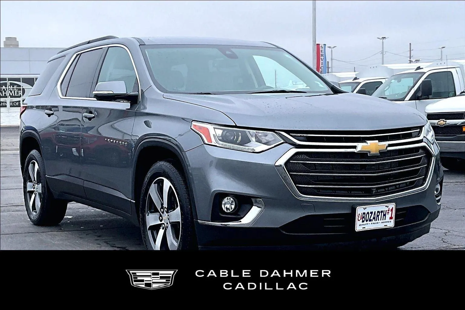 Gray 2020 Chevrolet Traverse LT Leather for sale in Topeka, KS