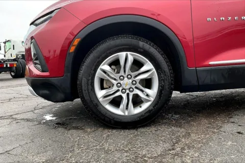 Photos of 2019 Chevrolet Blazer 4DR FWD LT for sale in Topeka, KS at Cable Dahmer of Topeka