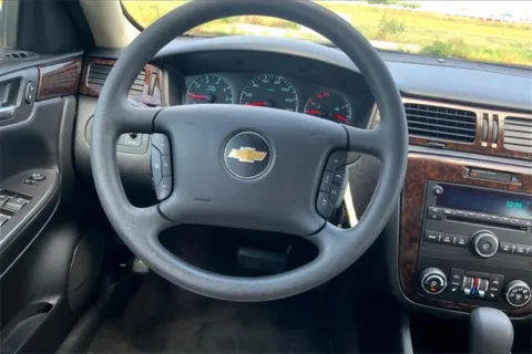 More photos of 2015 Chevrolet Impala Limited LTZ at Cable Dahmer of Topeka, KS