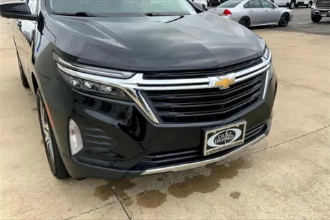 Another view of 2022 Chevrolet Equinox LT for sale in Topeka, KS at Cable Dahmer of Topeka