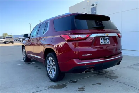 More photos of 2020 Chevrolet Traverse Premier at Cable Dahmer of Topeka, KS