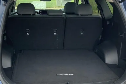 More photos of 2022 Hyundai Santa Fe SEL at Cable Dahmer of Topeka, KS