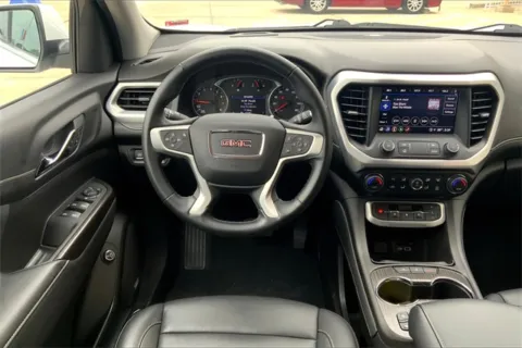 More photos of 2023 GMC Acadia SLT at Cable Dahmer of Topeka, KS