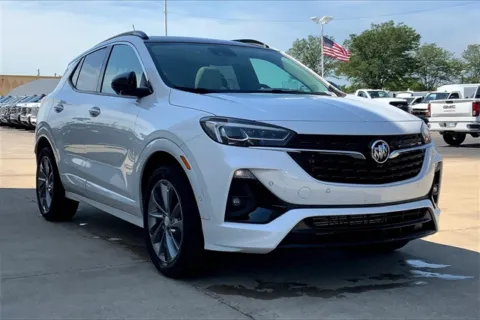 White 2023 Buick Encore GX Essence for sale in Topeka, KS