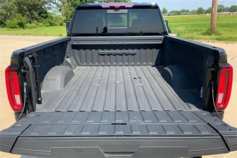 More photos of 2023 GMC Sierra 2500HD Denali at Cable Dahmer of Topeka, KS