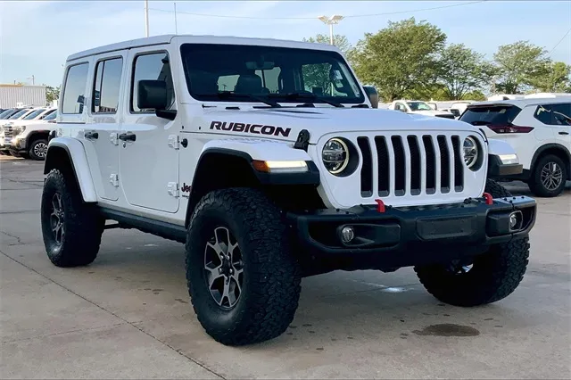 White 2018 Jeep Wrangler Unlimited Rubicon for sale in Topeka, KS