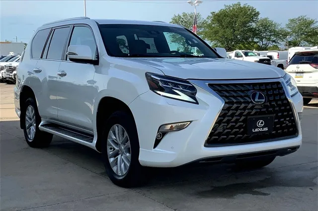 White 2021 Lexus GX 460 for sale in Topeka, KS