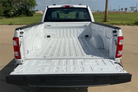 More photos of 2021 Ford F-150 XL at Cable Dahmer of Topeka, KS