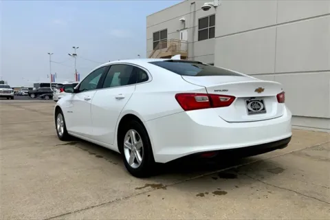 More photos of 2023 Chevrolet Malibu LT at Cable Dahmer of Topeka, KS