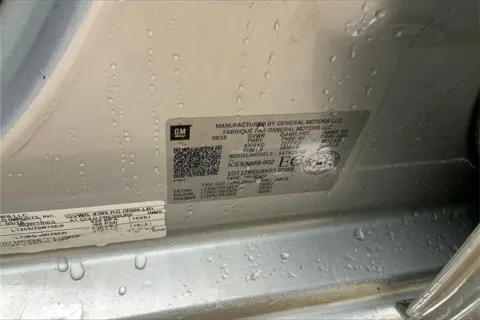 More photos of 2019 GMC Sierra 2500HD SLT at Cable Dahmer of Topeka, KS