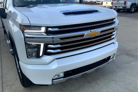 Another view of 2021 Chevrolet Silverado 2500HD High Country for sale in Topeka, KS at Cable Dahmer of Topeka