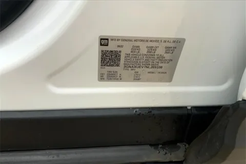 More photos of 2022 Chevrolet Equinox LT at Cable Dahmer of Topeka, KS