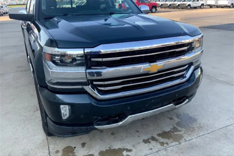 Another view of 2017 Chevrolet Silverado 1500 High Country for sale in Topeka, KS at Cable Dahmer of Topeka