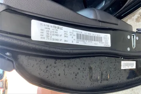 More photos of 2019 Dodge Durango R/T at Cable Dahmer of Topeka, KS