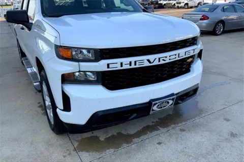 Another view of 2019 Chevrolet Silverado 1500 Custom for sale in Topeka, KS at Cable Dahmer of Topeka