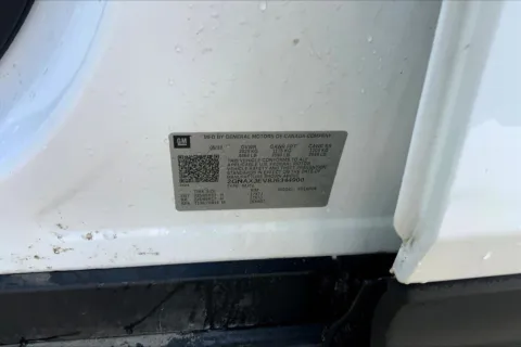 More photos of 2018 Chevrolet Equinox LT at Cable Dahmer of Topeka, KS