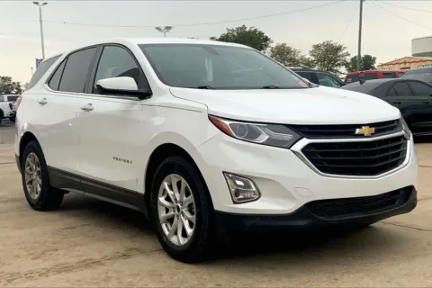 White 2018 Chevrolet Equinox LT for sale in Topeka, KS