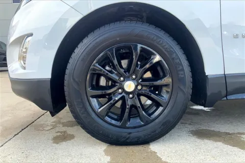 Photos of 2018 Chevrolet Equinox LT for sale in Topeka, KS at Cable Dahmer of Topeka