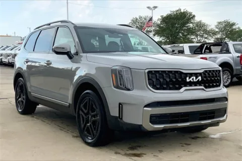 Gray 2023 Kia Telluride EX X-Line for sale in Topeka, KS