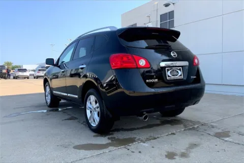 More photos of 2013 Nissan Rogue SV at Cable Dahmer of Topeka, KS