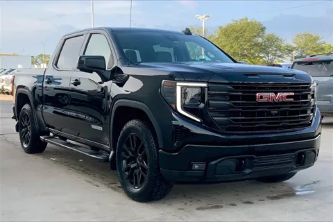 Black 2022 GMC Sierra 1500 Elevation for sale in Topeka, KS