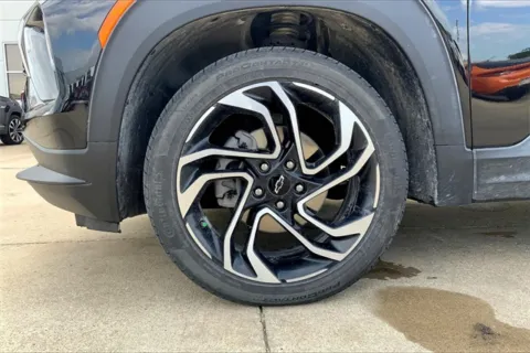 Photos of 2025 Chevrolet TrailBlazer RS for sale in Topeka, KS at Cable Dahmer of Topeka