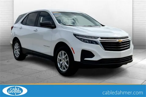 White 2022 Chevrolet Equinox LS for sale in Topeka, KS