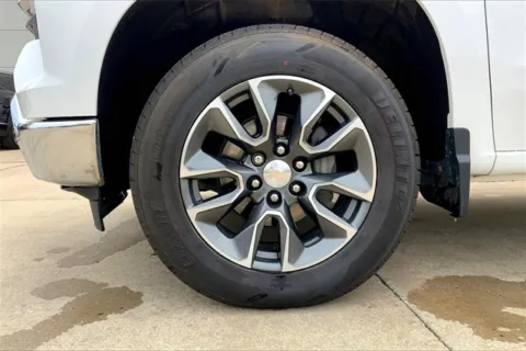 Photos of 2023 Chevrolet Silverado 1500 LT for sale in Topeka, KS at Cable Dahmer of Topeka