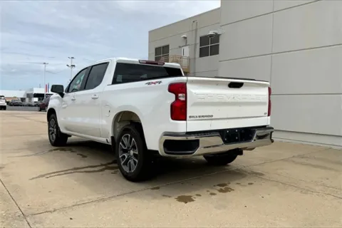 More photos of 2023 Chevrolet Silverado 1500 LT at Cable Dahmer of Topeka, KS
