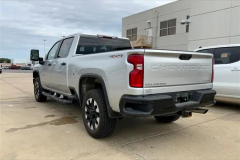 More photos of 2020 Chevrolet Silverado 2500HD Custom at Cable Dahmer of Topeka, KS