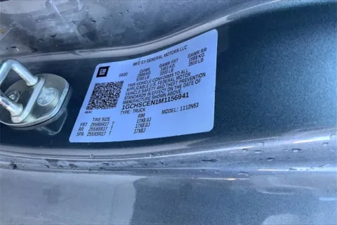 More photos of 2021 Chevrolet Colorado LT at Cable Dahmer of Topeka, KS