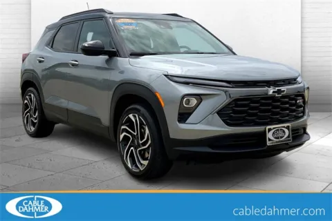 Gray 2024 Chevrolet TrailBlazer RS for sale in Topeka, KS